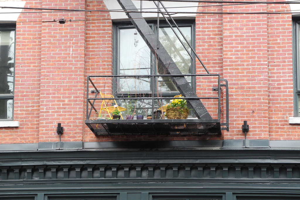 Hydroizolacja balkonu: Niezbędna ochrona przed wodą